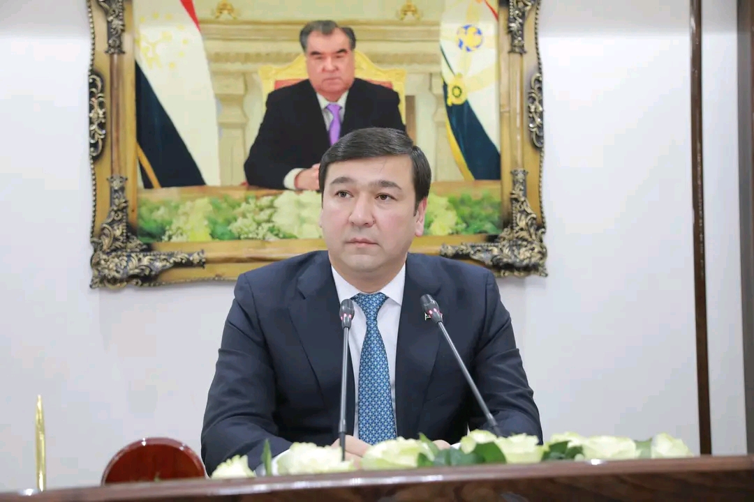 В Худжанде реализуют проект «Шахри бехатар» и новые стройки к юбилею В Худжанде реализуют проект «Шахри бехатар» и новые стройки к юбилею