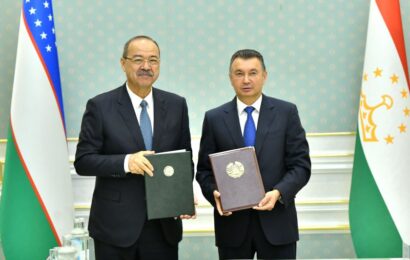 Таджикистан и Узбекистан договорились увеличить товарооборот до $2 млрд Таджикистан и Узбекистан договорились увеличить товарооборот до $2 млрд