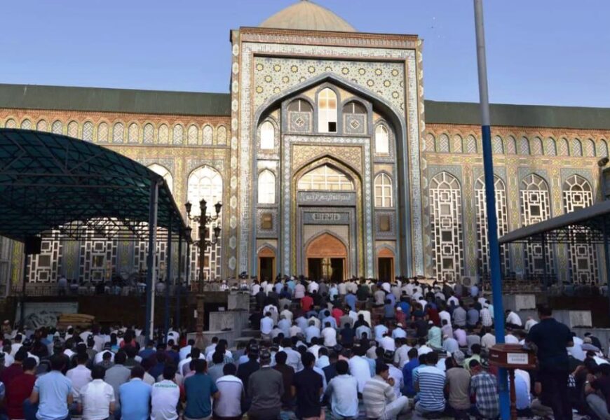 Шурои уламо: Рамазон 19-уми феврал оғоз мешавад Шурои уламо: Рамазон 19-уми феврал оғоз мешавад