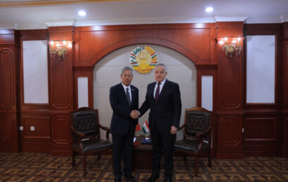 Сироджиддин Мухриддин встретился с Послом Китая в Таджикистане Сироджиддин Мухриддин встретился с Послом Китая в Таджикистане