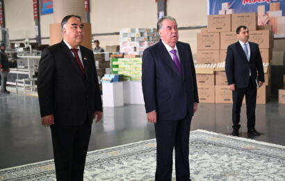 Открытие торгового центра и предприятия птицеводства Открытие торгового центра и предприятия птицеводства