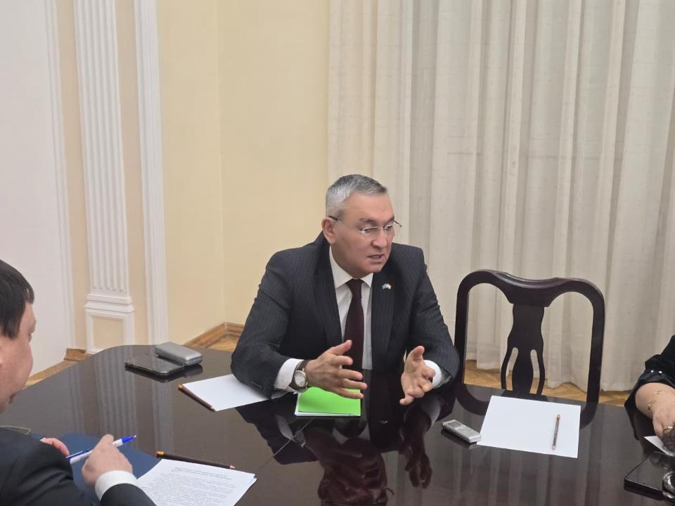 Посол Казахстана в Таджикистане провёл брифинг Посол Казахстана в Таджикистане провёл брифинг