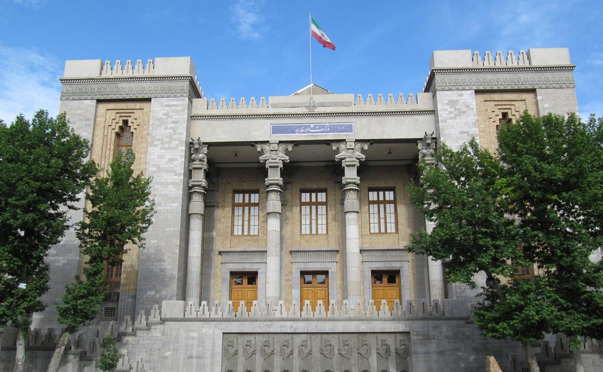 ВКХ Эрон “ таҷовузи ҷинояткорона”-и Амрико ва Исроилро тасдиқ кард ВКХ Эрон “ таҷовузи ҷинояткорона”-и Амрико ва Исроилро тасдиқ кард