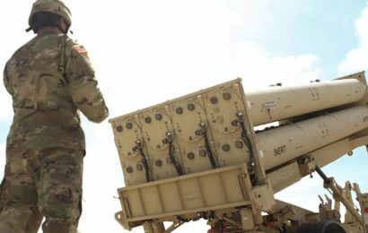 Миллиардҳо доллар – фоидаи ширкатҳои истеҳсоли силоҳ аз ҷанги Трамп бо Эрон Миллиардҳо доллар – фоидаи ширкатҳои истеҳсоли силоҳ аз ҷанги Трамп бо Эрон