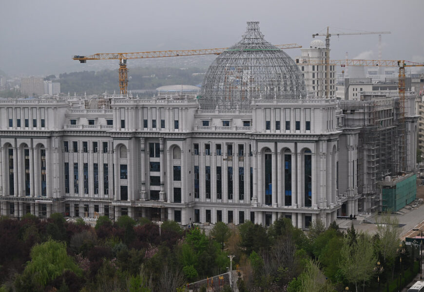 Ход строительства Национального театра Ход строительства Национального театра