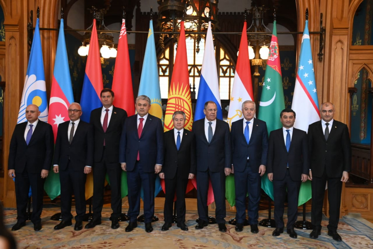 МИД РТ: участие Министра в СМИД СНГ МИД РТ: участие Министра в СМИД СНГ