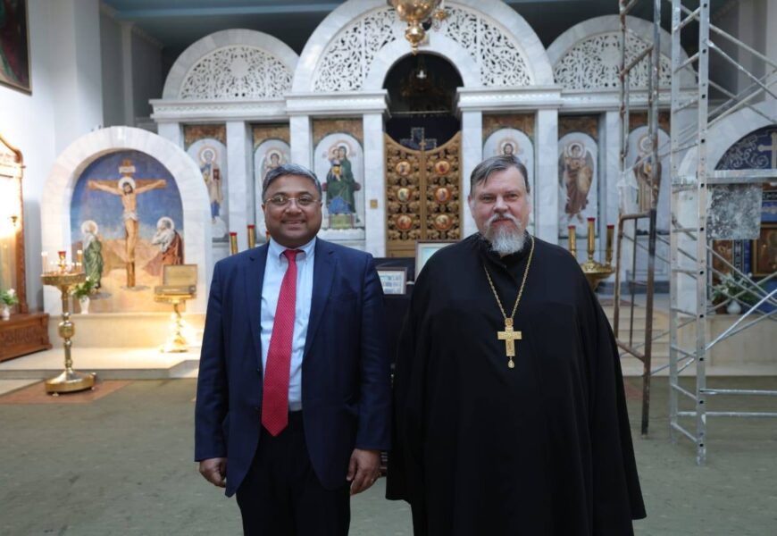 Делегация Индии посетила православный храм в Душанбе Делегация Индии посетила православный храм в Душанбе