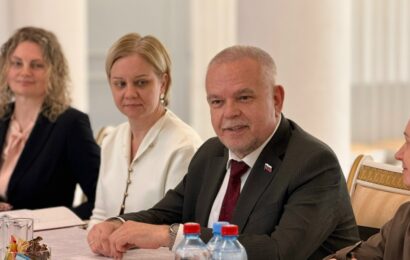 Посол России в Таджикистане провёл встречу с соотечественниками Посол России в Таджикистане провёл встречу с соотечественниками