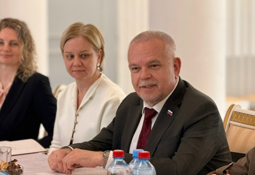 Посол России в Таджикистане провёл встречу с соотечественниками Посол России в Таджикистане провёл встречу с соотечественниками