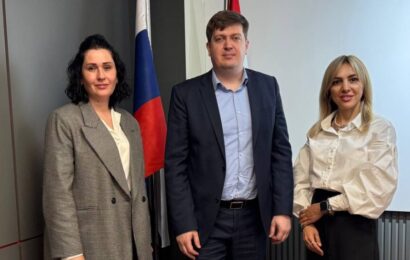 ВМКБ меҳмононро аз Русия интизор аст: ҳамкорӣ дар бахши сайёҳӣ ВМКБ меҳмононро аз Русия интизор аст: ҳамкорӣ дар бахши сайёҳӣ