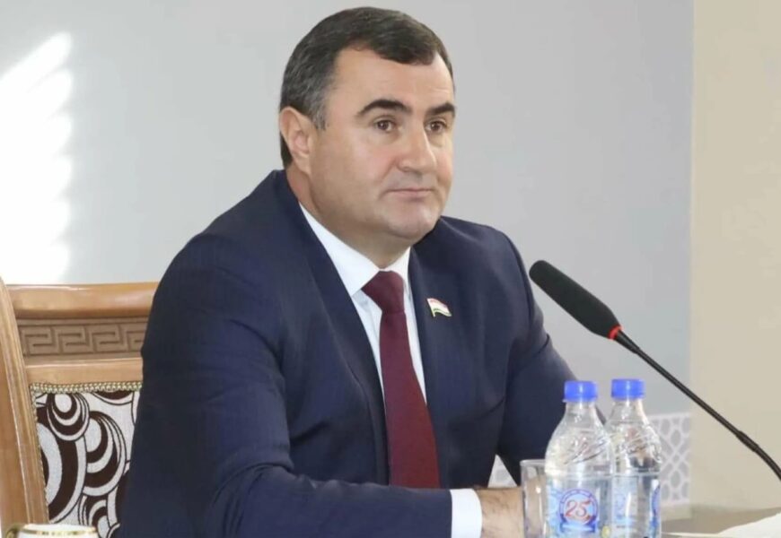 Раиси ВМКБ Алишер Мирзонабот даргузаштааст Раиси ВМКБ Алишер Мирзонабот даргузаштааст
