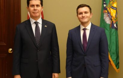 Встреча Посла РТ с помощником министра финансов США Встреча Посла РТ с помощником министра финансов США