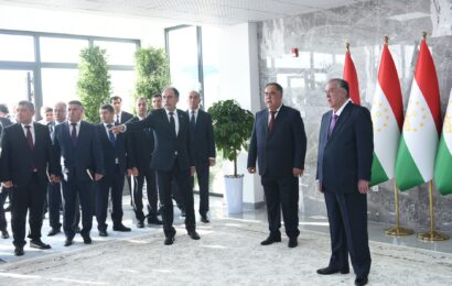Ифтитоҳи фосилавии 7 иншоот ва муаррифии лоиҳаи роҳи мошингард дар Ашт Ифтитоҳи фосилавии 7 иншоот ва муаррифии лоиҳаи роҳи мошингард дар Ашт