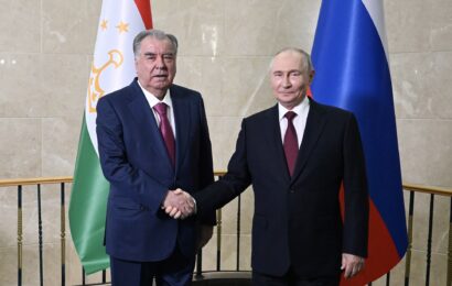 Эмомалӣ Раҳмон ва Владимир Путин ҳамкории Тоҷикистону Русияро баррасӣ карданд Эмомалӣ Раҳмон ва Владимир Путин ҳамкории Тоҷикистону Русияро баррасӣ карданд