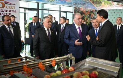 Ифтитоҳи се корхонаи нави саноатӣ дар Хоруғ Ифтитоҳи се корхонаи нави саноатӣ дар Хоруғ