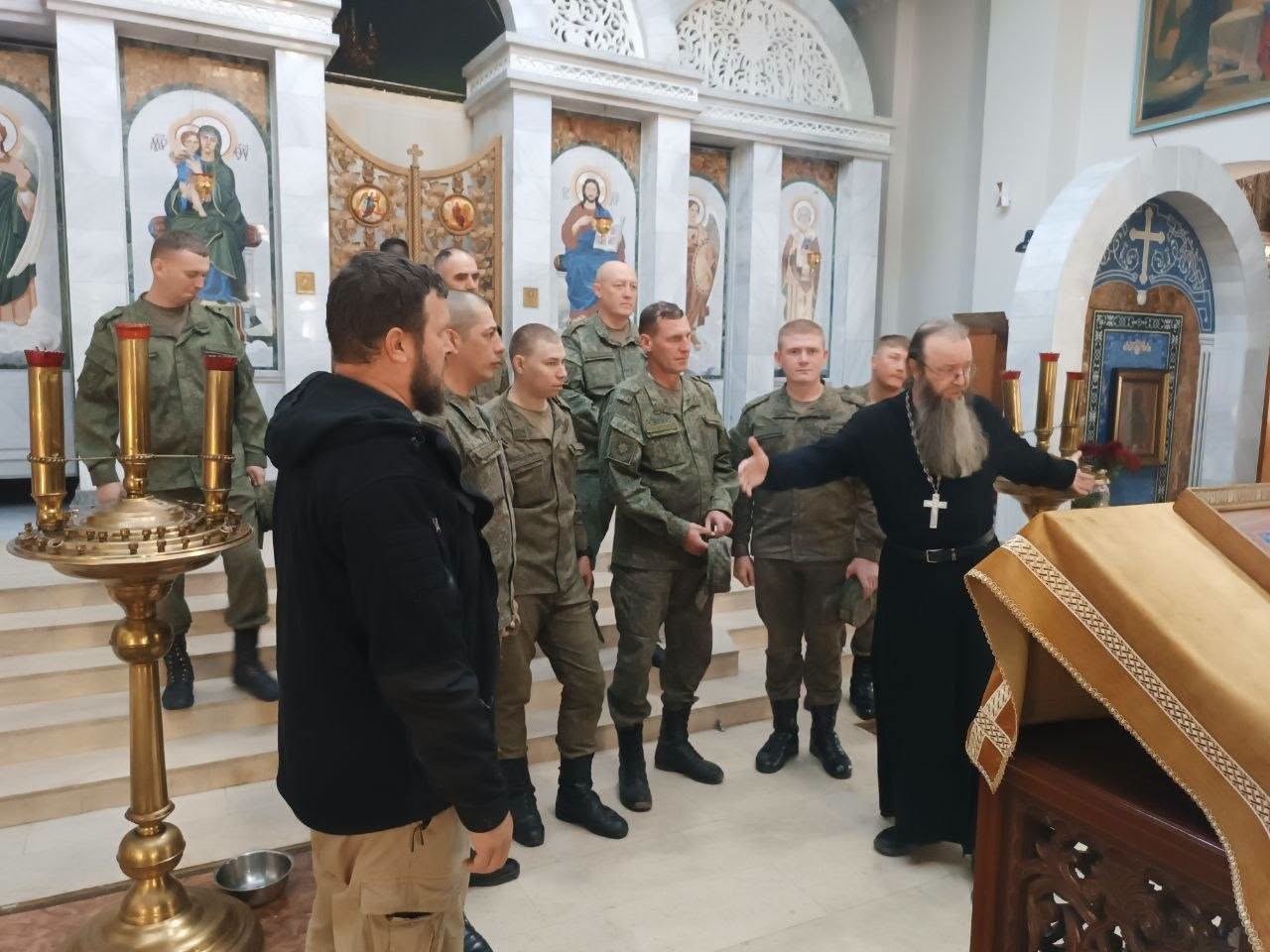 201-я военная база в РТ: Экскурсия по Свято-Никольскому собору в Душанбе 201-я военная база в РТ: Экскурсия по Свято-Никольскому собору в Душанбе