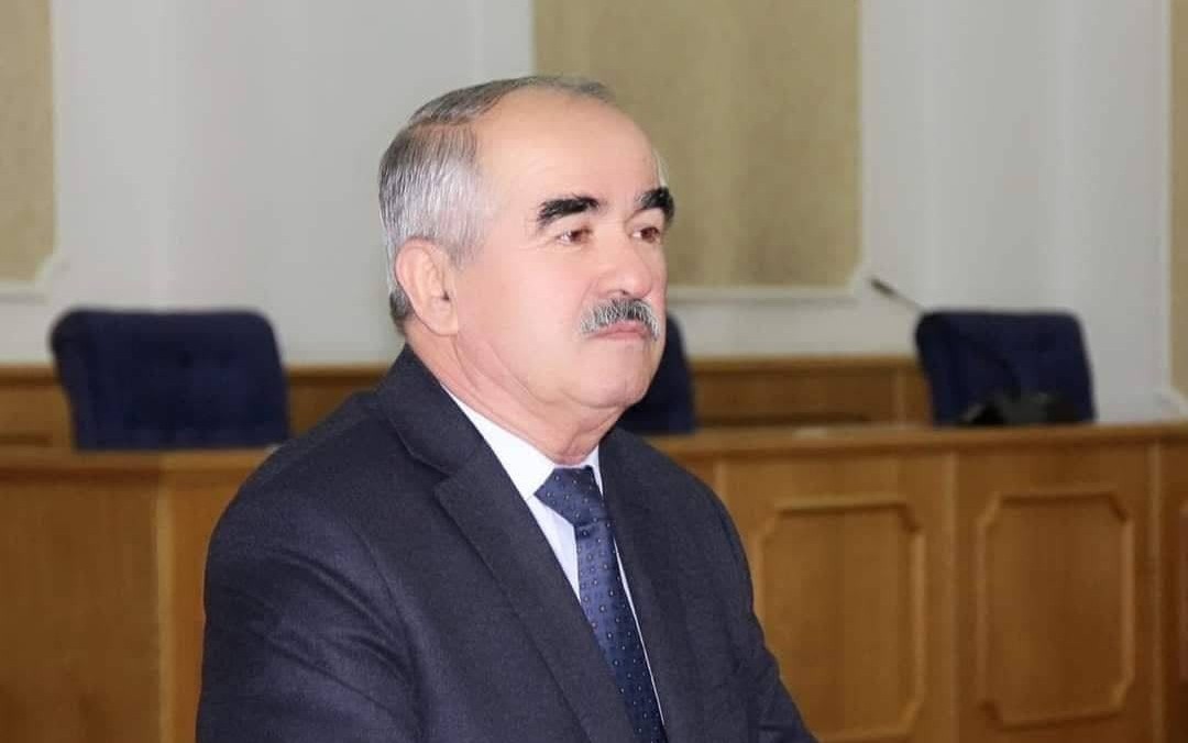 Умре дар хидмати давлату мардум Умре дар хидмати давлату мардум